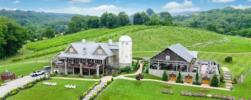 Creek's Edge Winery in Lovettsville, VA