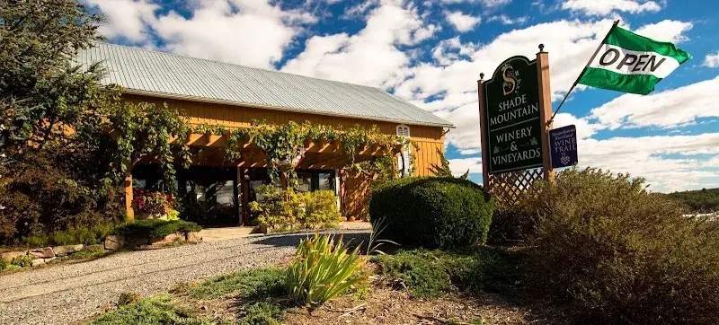 Shade Mountain Winery & Vineyards in Middleburg, PA